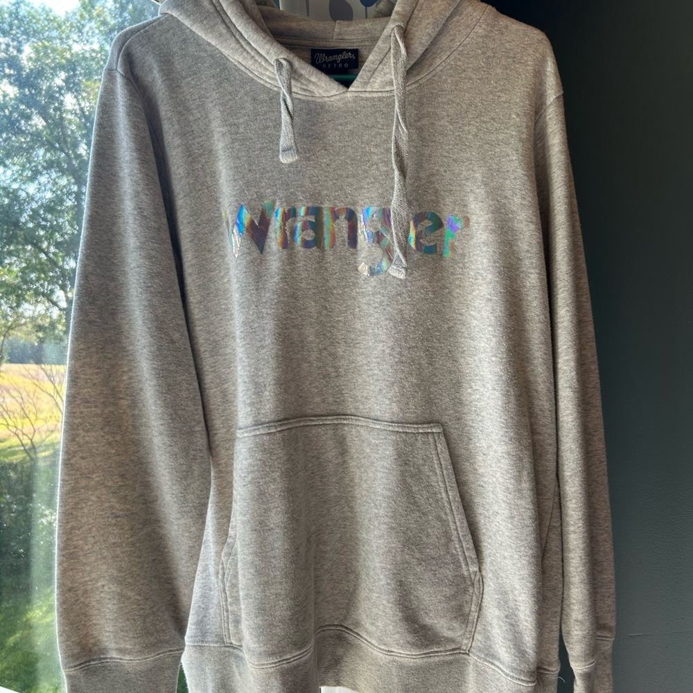Wrangler Women’s Retro Gray Hoodie Sweater